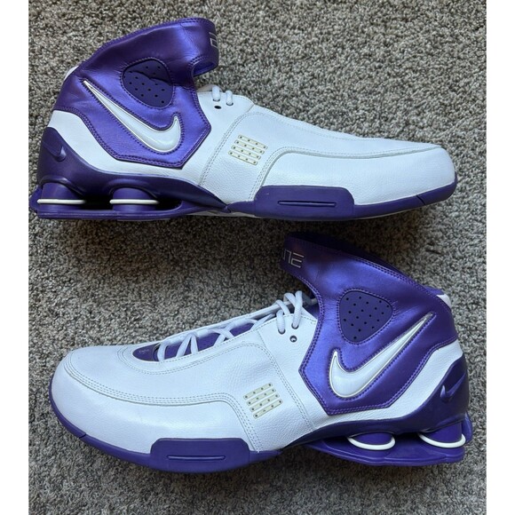 Nike Vintage Shox Elite 2006 Basketball Sneakers Size 18 Men's - Picture 1 of 10